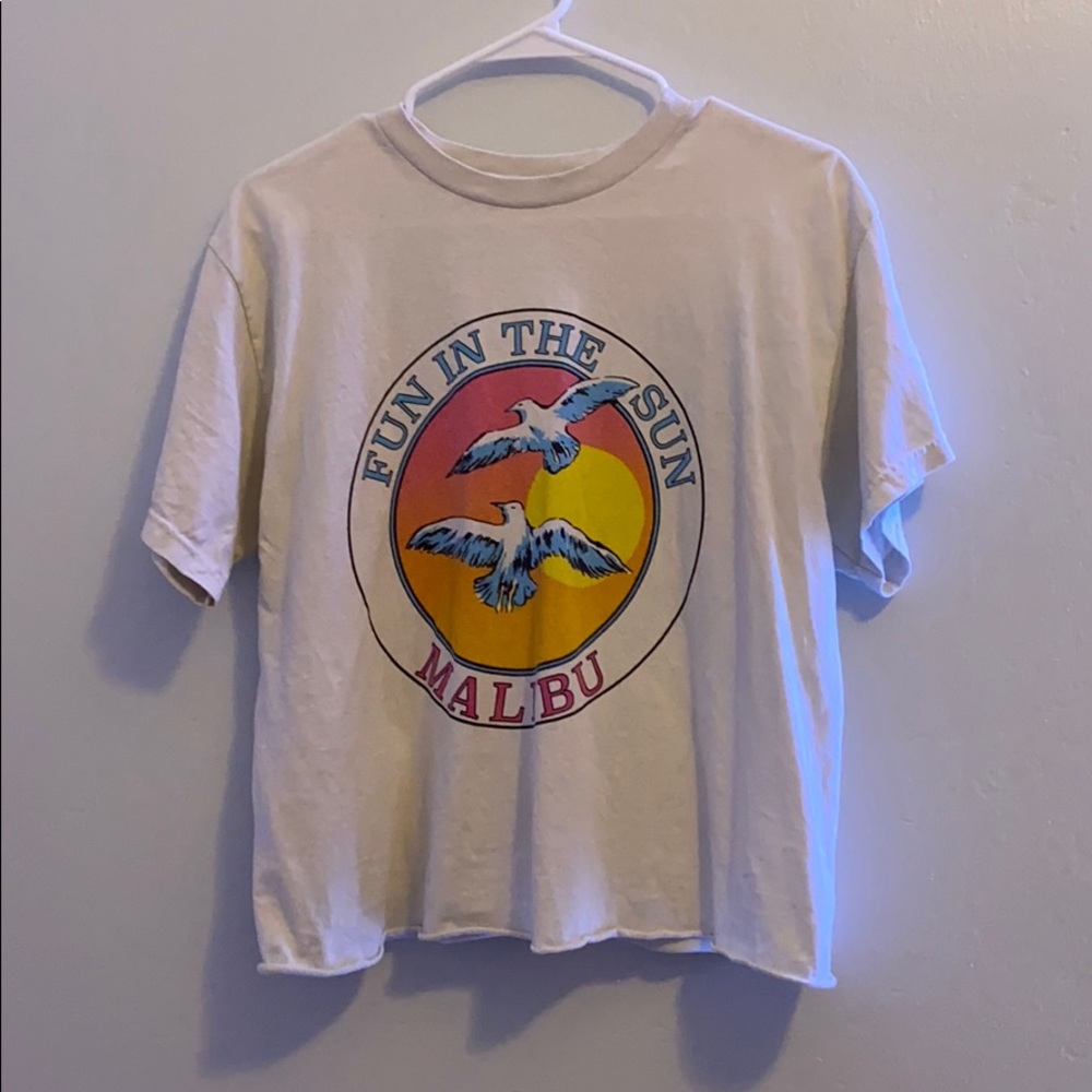 brandy melville fun in the sun short sleeve